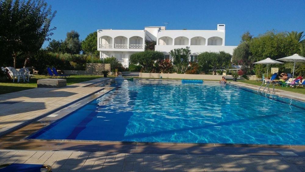 Mantenia Hotel 플라타네스 외부 사진