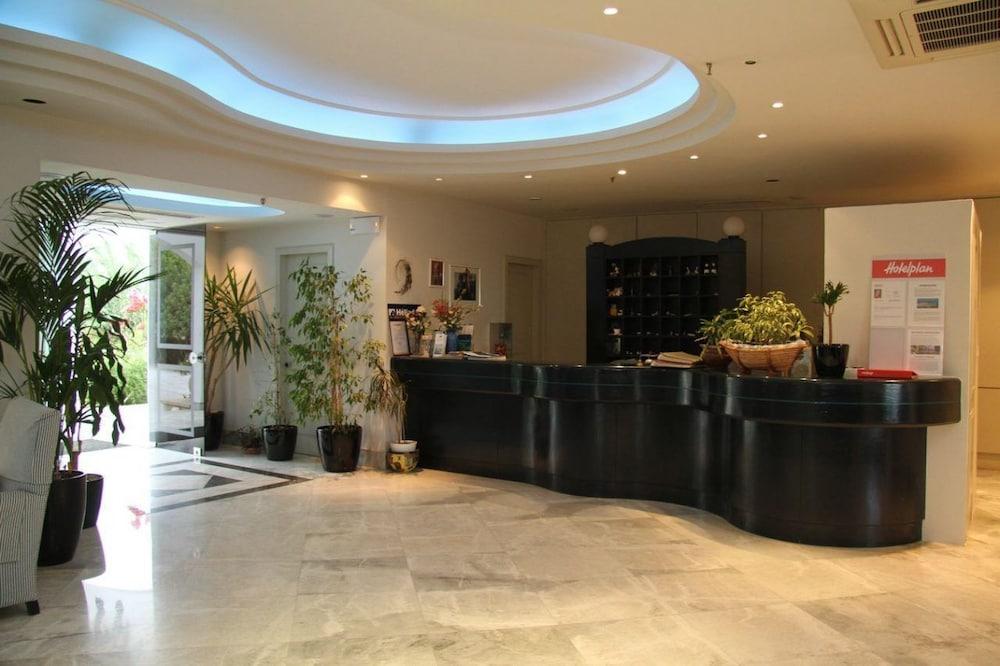 Mantenia Hotel 플라타네스 외부 사진